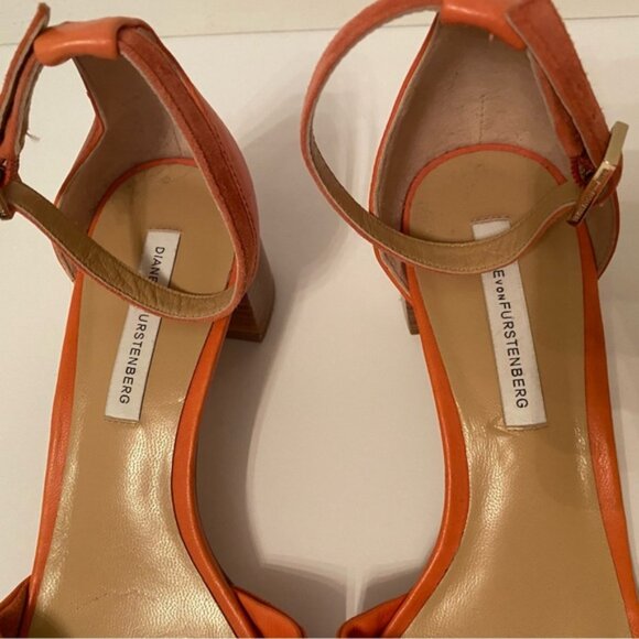 DIANE VON FURSTENBERG SANDALS BLOCK HEELS PEACH CORAL SUEDE LEATHER - Picture 6 of 13